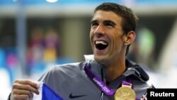 Michael Phelps sa 19-om olimpijskom medaljom