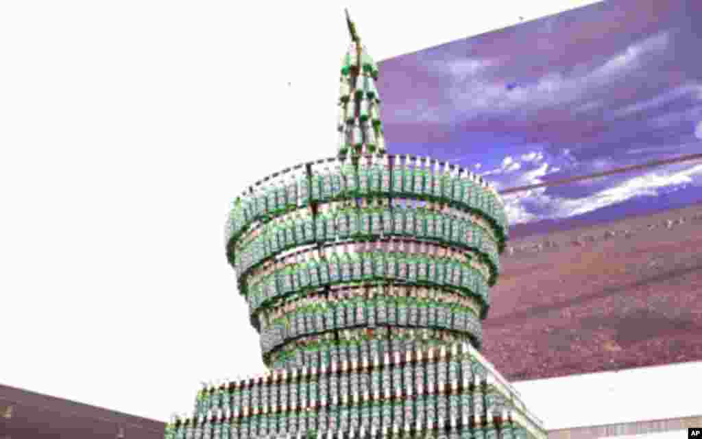 《酒塔》