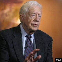 Jimmy Carter, sebagai pemantau internasional, memuji pelaksanaan referendum kemerdekaan di Sudan selatan.