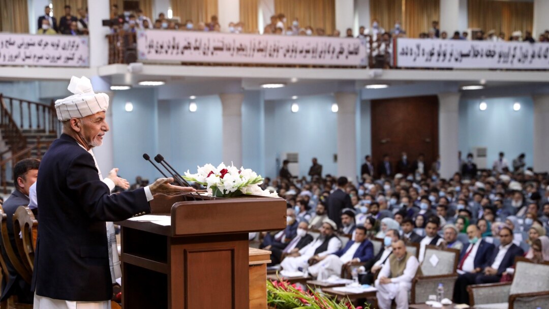 لویه جرګه چې پکې شاوخوا درې زره کسانو ګډون کړی و، د اتوار/یکشنبې په ورځ کابل کې ختمه شوه