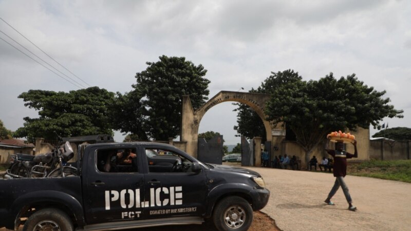 Des hommes armés tuent quatre policiers nigérians