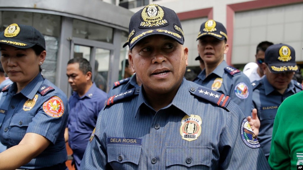 Philippine National Police Chief Ronald dela Rosa walks after an anti-terror simulation exercise at a bus terminal in Quezon city, north of Manila, Philippines, April 11, 2017. 