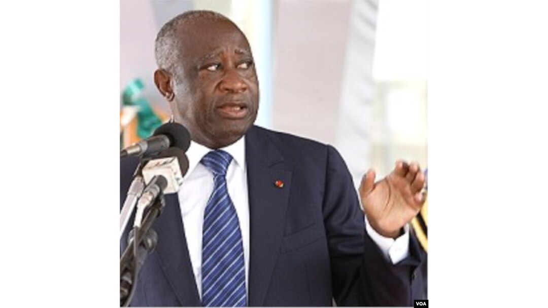 Presiden Laurent Gbagbo dilaporkan sedang merundingkan syarat-syarat untuk menyerahkan kekuasaan kepada Alassane Ouattara (5/4).
