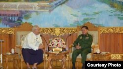 ျမန္မာမီဒီယာေကာင္စီ ကာခ်ဳပ္နဲ႔ေတြ႔ဆံု