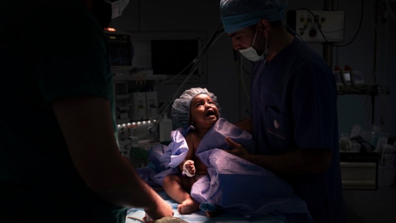 US Heart Specialist Treats Children in War-Torn Libya