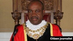 VaBernard Manyenyeni