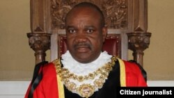 Meya weHarare VaBernard Manyenyeni