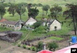 Algumas partes da Fazenda da Esperança, no Huambo, ainda aguardam reabilitação