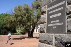 A campus plaque honoring the former president of the Free State Boer Republic Marthinus Theunis. Masitha says it's time for South Africans of all races to be honored by the university