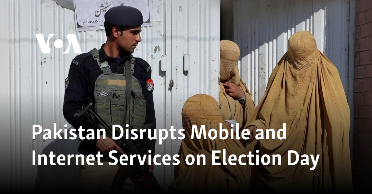 Pakistan Disrupts Mobile and Internet Services on Election Day