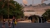 Community Built for Foreigners in Dubai to Be Torn Down