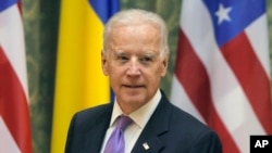 El vicepresidente de Estados Unidos, Joe Biden, recibió al presidente hondureño, Juan Orlando Hernández, en la Casa Blanca.
