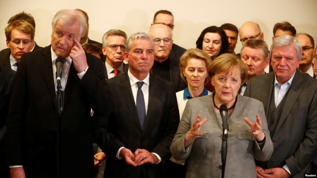 Thủ tướng Đức Angela Merkel nói chuyện với truyền thông sau khi đàm phán thành lập chính phủ liên minh thất bại hôm 20/11/2017.