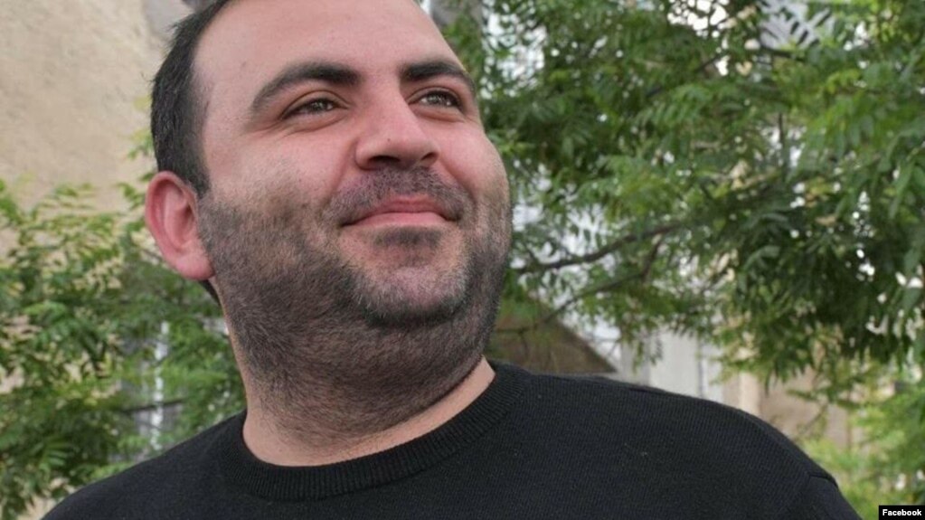AXCP fəalı mülki geyimli şəxslər tərəfindən saxlanılıb