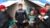 Ces enfants, photographiés le 4 mars 2019 dans le camp d'al-Hol en Syrie, disent qu'ils se sentent plus en sécurité dans une zone de guerre que dans ce camp, car on leur a fait croire que les islamistes les protégeaient. 