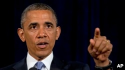Barack Obama, défendant la politique de son gouvernement sur la collecte de données mobiles personnelles