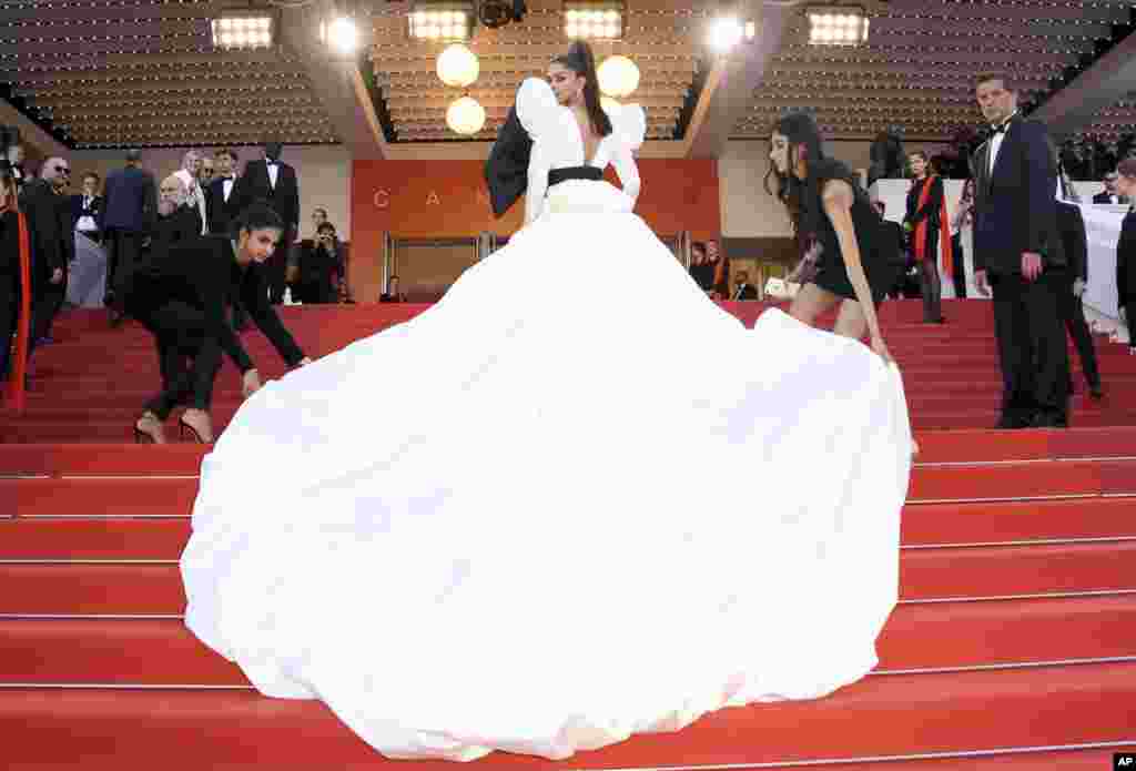 Actress Deepika Padukone poses for photographers upon arrival at the premiere of the film &#39;Rocketman&#39; at the 72nd international film festival, Cannes, southern France.