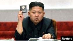 Lãnh tụ Bắc Triều Tiên Kim Jong Un trong một cuộc họp tại Bình Nhưỡng.