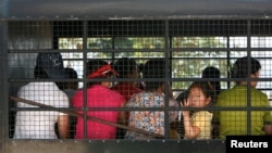 지난 2007년 중국에서 라오스를 거쳐 태국에 입국한 탈북자들이 한국 입국을 기다리고 있다. (자료사진)