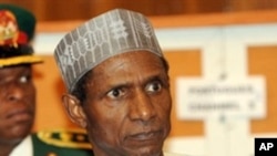 Nigerian President Uamru Yar'Adua (file photo)