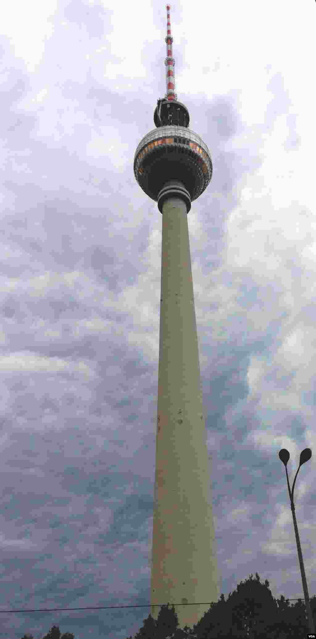Berlin, Alexanderplatz.