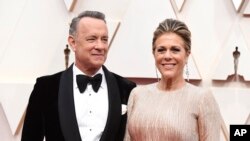 Tom Hanks và vợ, nữ diễn viên Rita Wilson, đều xét nghiệm dương tính với virus corona ở Úc.