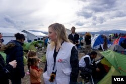 MSF Spokesman Gemma Gillie says the French charity can''t continue without more international NGOs helping with more resources. She says European governments bear responsibility but are not doing enough. (J. Dettmer)