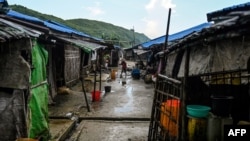  ကျောက်ဖြူမြို့နယ်ရှိ ကျောက်တလုံးဒုက္ခသည်စခန်း မြင်ကွင်းတခု။ (၃ အောက်တိုဘာ၊ ၂၀၁၉) (ဓာတ်ပုံ - AFP)