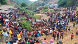Bato baike batelemi esika mabele makunda ba creuseurs mingi na mine ya Kamituga, na sud-Kivu, 12 septembre 2020.