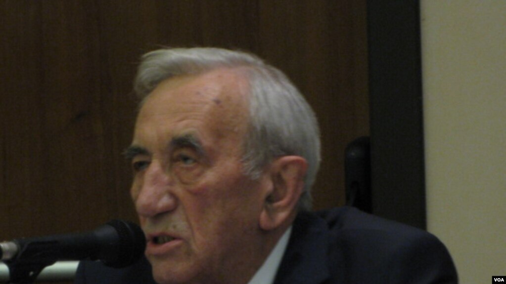 Former PM of Poland Mazowieciki spoke at a conference in April, 2019