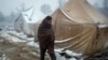 Pejabat Eropa Desak Penutupan Kamp Migran di Bosnia