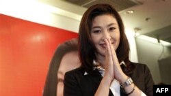 Bà Yingluck Shinawatra, lãnh đạo đảng Pheu Thái đã đắc thắng trong cuộc bầu cử ở Thái Lan. Bà Yingluck là em gái của cựu thủ tướng Thaksin Shinawatra, người bị lật đổ trong cuộc đảo chính năm 2006