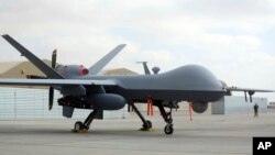 Arhiva - Američki dron MQ-9, snimljen na aerodromu u Kandaharu, Avganistan, 23. januara 2018.