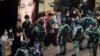 香港10-1游行86人被捕 学者批评警方收紧传媒采访限制