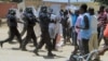 Polícia de Intervenção Rápida de Angola agindo contra manifestantes (Arquivo)