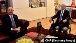 Dışişleri Bakanı Mevlüt Çavuşoğlu ve CHP Genel Başkanı Kemal Kılıçdaroğlu