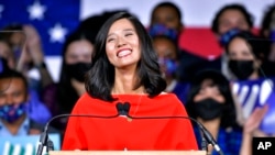 台湾裔美国人吴弭(Michelle Wu)当选波士顿市长（美联社2021年11月2日）