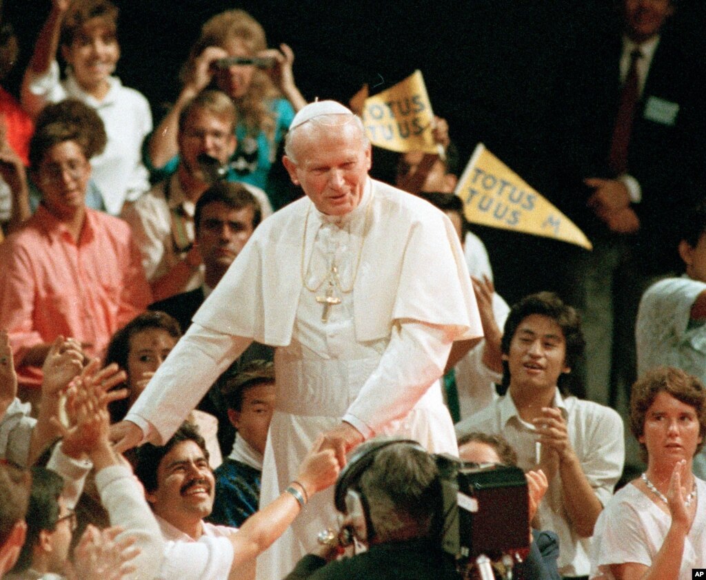 Vatican to Canonize Popes John Paul II, John XXIII Next Year