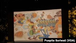 Pertunjukkan wayang beber dalam sebuah acara di Maryland, AS, yang juga menampilkan grup musik keroncong Rumput. (Foto: VOA: Puspita Sariwati)