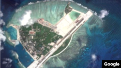 중국이 미사일을 배치한 남중국해 파라셀 군도의 우디 섬을 위성으로 촬영한 사진. (자료사진) 