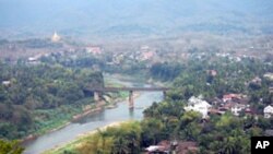 ວິວຈາກເທິງອາກາດຂອງນະຄອນຫລວງພະບາງ ເມືອງມູນມໍລະດົກ ໂລກ ຂອງລາວ.