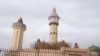 La prière reste suspendue à la Grande mosquée de Dakar, malgré la décision du président