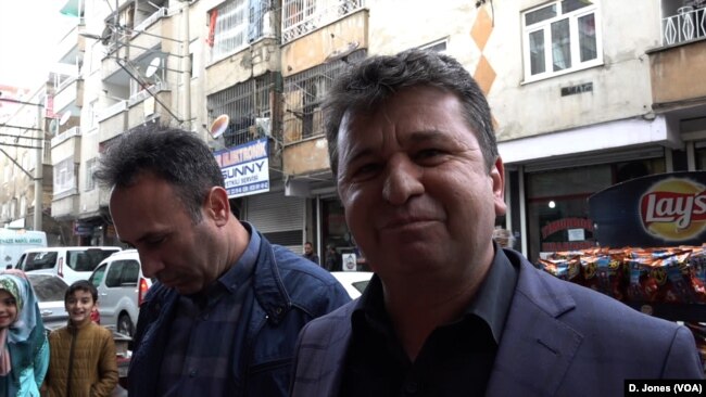 AKP activist Abdurrahman Dogan, campaigning in Baglar, says he believes the people are ready for change.