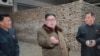 No meio líder norte-coreano Kim Jong-Un