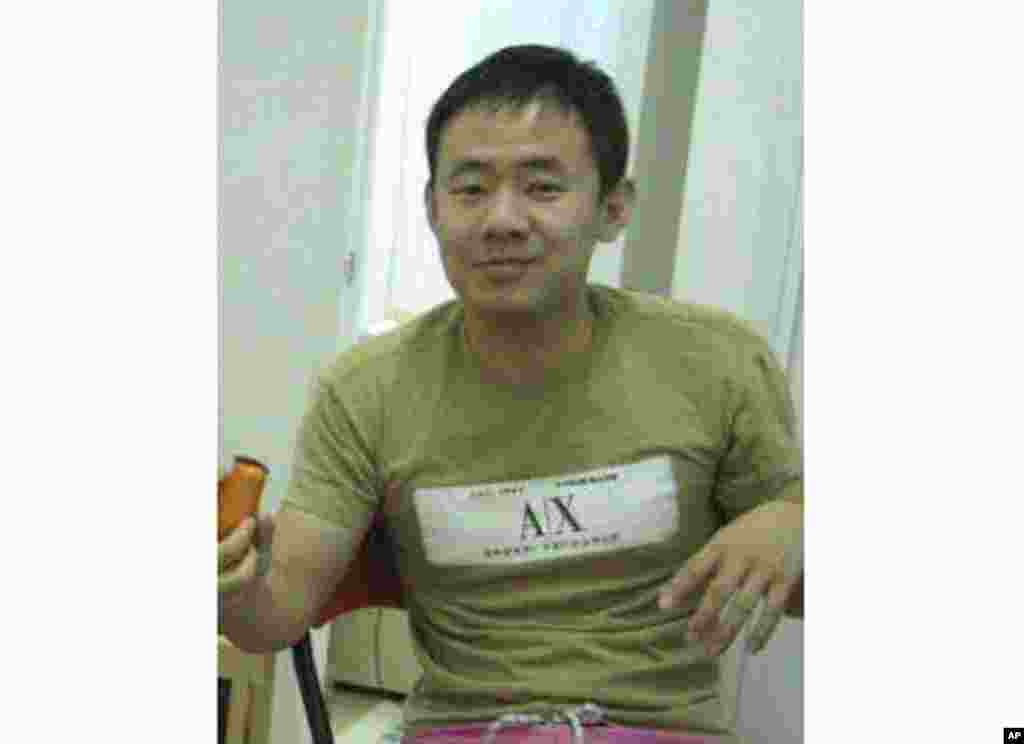 Xiyue Wang di Hong Kong pada foto 2009 yang dirilis seorang teman. Profesor Universitas Princeton, Stephen Kotkin, pembimbing Wang, mengatakan mantan mahasiswanya tidak bersalah.&nbsp;