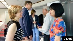 USAID Deputy Administrator Bonnie Glick speaks with civil society members in Vietnam. (USAID)