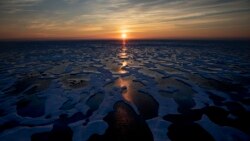 冰層減少更適合航行 俄羅斯加強控制北極航道