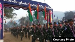 ဓာတ်ပုံ - ကေအန်ယူဖေ့ဘုတ်စ်