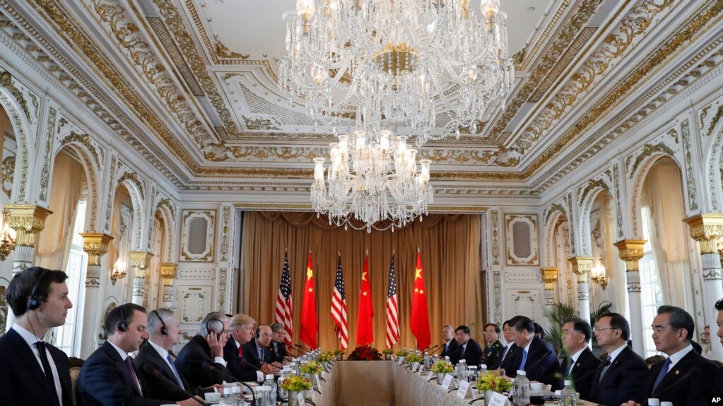 Cuộc họp thượng đỉnh giữa Tổng thống Mỹ Donald Trump và Chủ tịch nước Trung Quốc Tập Cận Bình tại Florida, ngày 7/4/2017.