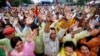 Dân Campuchia xuống đường biểu tình đòi ông Hun Sen từ chức